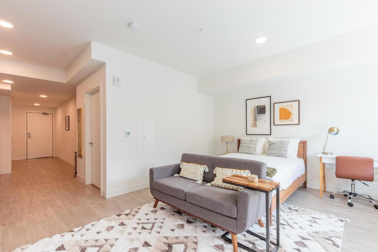 Studio Apartment In Vancouver Extérieur photo