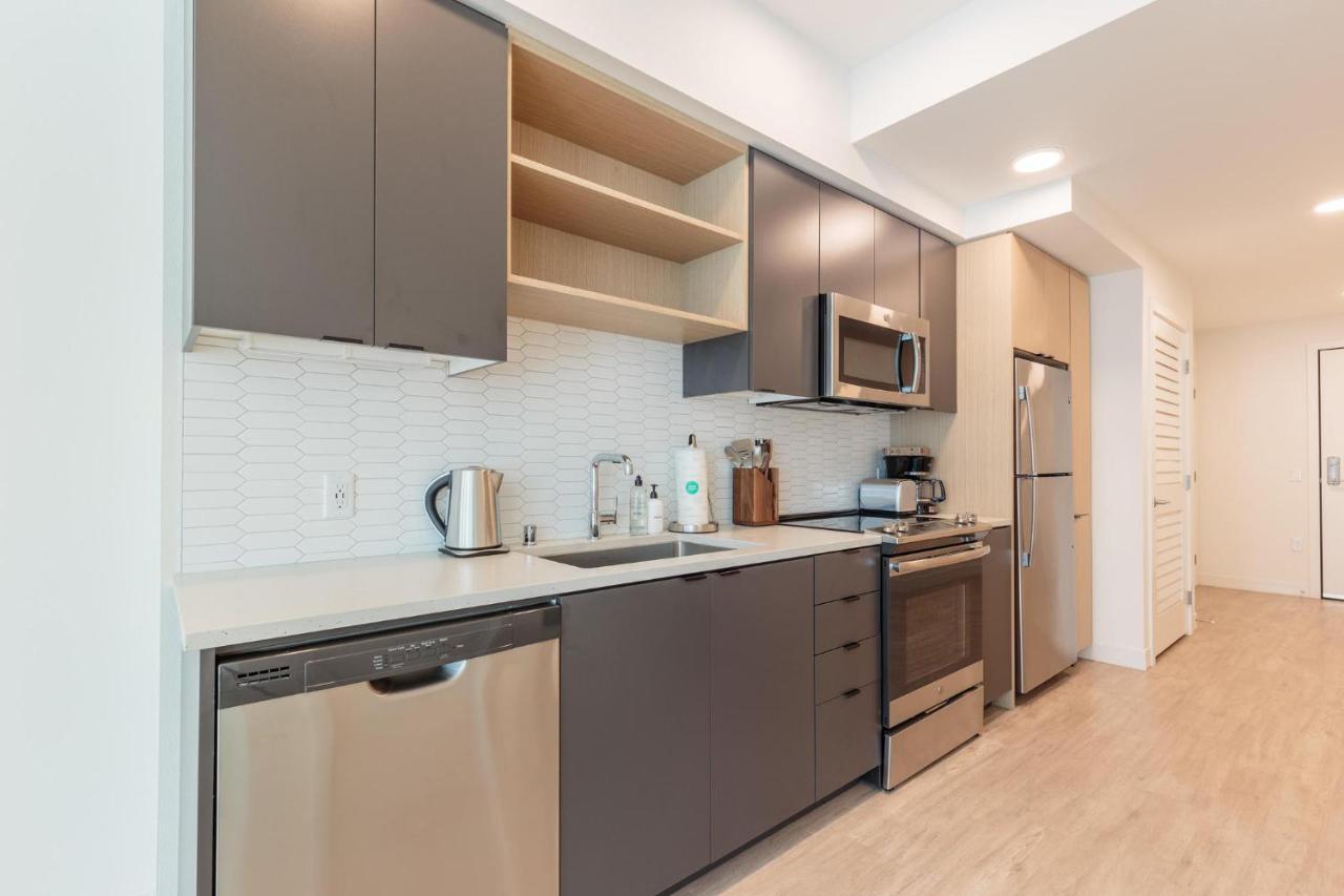 Studio Apartment In Vancouver Extérieur photo